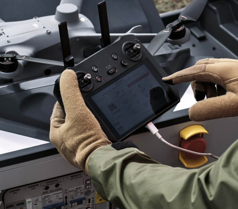 Док-станция с дроном DJI Dock 2 with Matrice 3D